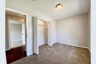 17922 Normandy Lane, Hazel Crest, IL 60429 - Photo 9