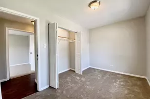 17922 Normandy Ln, Hazel Crest, IL 60429 - Photo 9