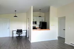 1313 Cunat Ct, Lake in the Hills, IL 60156 - Photo 9