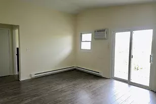 1313 Cunat Ct, Lake in the Hills, IL 60156 - Photo 7