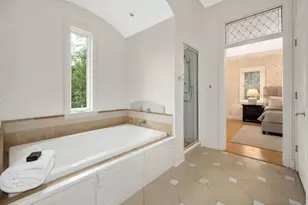 11361 W Plainfield Rd, Indian Head Park, IL 60525 - Photo 23