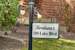 100 Lake Blvd, Buffalo Grove, IL 60089 - Photo 5