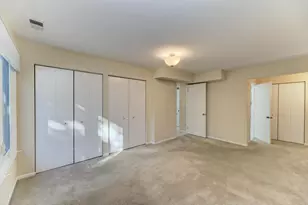 100 Lake Blvd, Buffalo Grove, IL 60089 - Photo 25