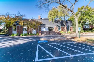 100 Lake Blvd, Buffalo Grove, IL 60089 - Photo 35