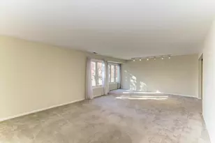 100 Lake Blvd, Buffalo Grove, IL 60089 - Photo 23