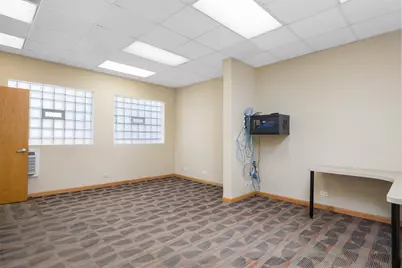 6560 W Higgins Avenue #101, Chicago, IL 60656 - Photo 7