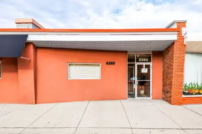 6560 W Higgins Avenue #101, Chicago, IL 60656 - Photo 13