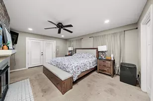 14N468 Bonnie Ln, Elgin, IL 60124 - Photo 11