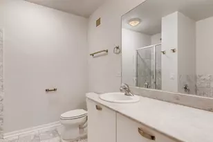 635 N Dearborn St, Chicago, IL 60654 - Photo 21