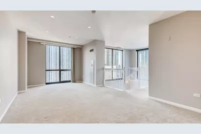635 N Dearborn Street #2803, Chicago, IL 60654 - Photo 19