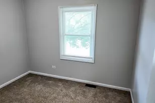 4700 Salem Ct, Richton Park, IL 60471 - Photo 9