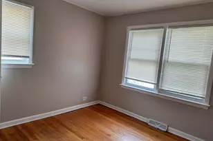 746 E 157th St, South Holland, IL 60473 - Photo 11