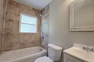 349 E Maple Dr, Glenwood, IL 60425 - Photo 11