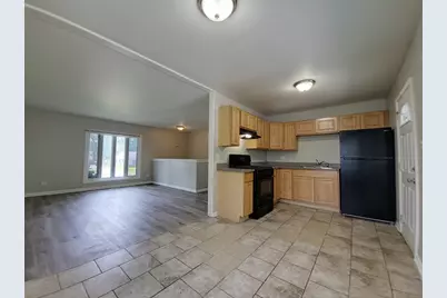 349 E Maple Drive, Glenwood, IL 60425 - Photo 7