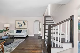 436 Circle Ave, Willowbrook, IL 60527 - Photo 7