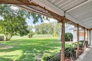 2434 N 7000W Rd, Bonfield, IL 60913 - Photo 7