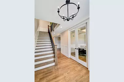 6200 Clarendon Hills Road, Willowbrook, IL 60527 - Photo 3