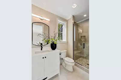 6200 Clarendon Hills Road, Willowbrook, IL 60527 - Photo 21