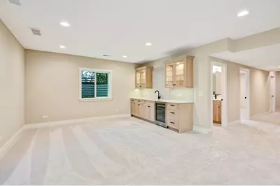 6200 Clarendon Hills Road, Willowbrook, IL 60527 - Photo 35