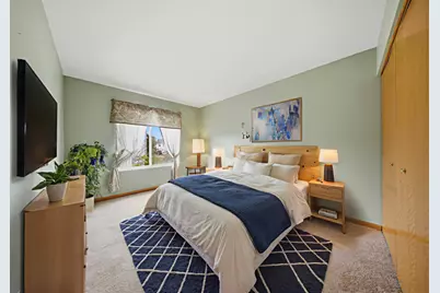 700 Brighton Drive, Pingree Grove, IL 60140 - Photo 17