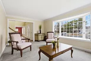 1165 Dickens Ave, Naperville, IL 60563 - Photo 7