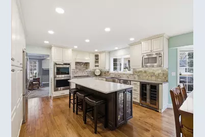 1165 Dickens Avenue, Naperville, IL 60563 - Photo 15