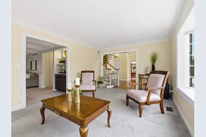 1165 Dickens Avenue, Naperville, IL 60563 - Photo 9