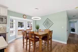 1165 Dickens Ave, Naperville, IL 60563 - Photo 17