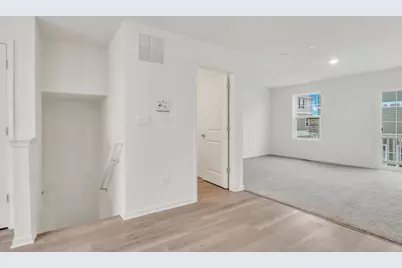 445 Lakeshore Court, Saint Charles, IL 60174 - Photo 9