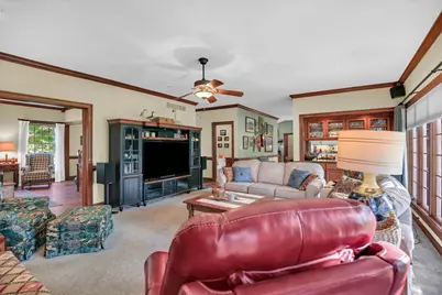 4005 Pinecrest Drive, Champaign, IL 61822 - Photo 11