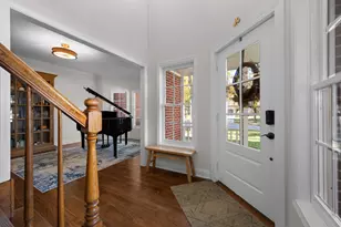 408 Delaware Cir, Bolingbrook, IL 60440 - Photo 5