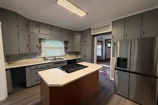 15245 State St, South Holland, IL 60473 - Photo 5