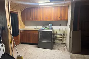 97 N Pearl St, Kankakee, IL 60901 - Photo 13