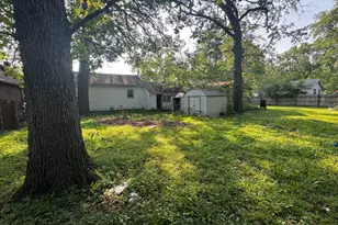 97 N Pearl St, Kankakee, IL 60901 - Photo 33