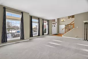 26305 W Ravine Woods Dr, Channahon, IL 60410 - Photo 5