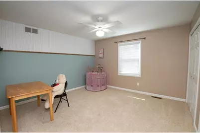 1708 Royal Pointe Drive, Bloomington, IL 61704 - Photo 9