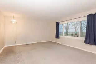 4043 N 3000 E Rd, Strawn, IL 61775 - Photo 39