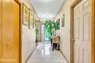 8619 Linder Ave, Burbank, IL 60459 - Photo 7