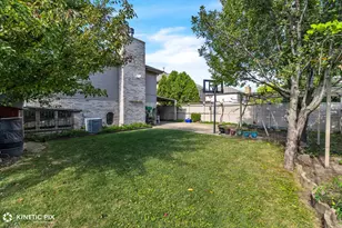 8619 Linder Ave, Burbank, IL 60459 - Photo 35