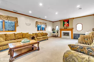 8619 Linder Ave, Burbank, IL 60459 - Photo 23