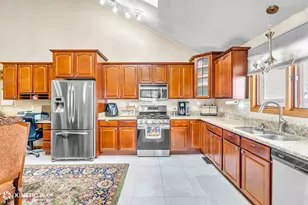 8619 Linder Ave, Burbank, IL 60459 - Photo 11