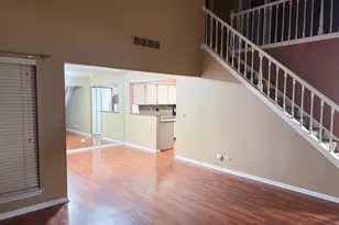 1042 Ridgefield Cir, Carol Stream, IL 60188 - Photo 5