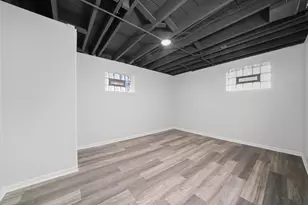 12500 S Lowe Ave, Chicago, IL 60628 - Photo 17