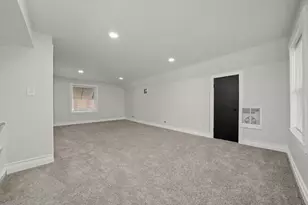 12500 S Lowe Ave, Chicago, IL 60628 - Photo 15