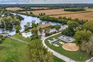 64 Fossil Ridge Rd, Wilmington, IL 60481 - Photo 35