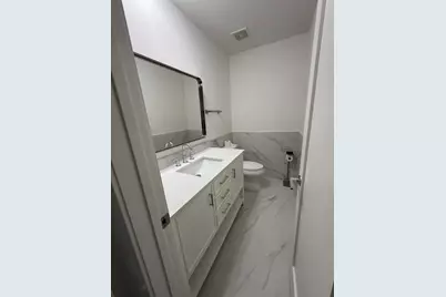 544 S La Grange Road #1S, La Grange, IL 60525 - Photo 7