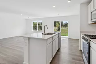 3534 Richardson Cir, Yorkville, IL 60560 - Photo 9