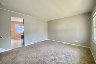 4443 Ascot Ct, Richton Park, IL 60471 - Photo 3