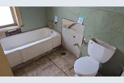 134 W 107th Street, Chicago, IL 60628 - Photo 9