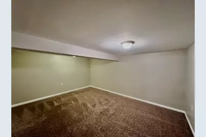 16535 S Elm Court, South Holland, IL 60473 - Photo 17